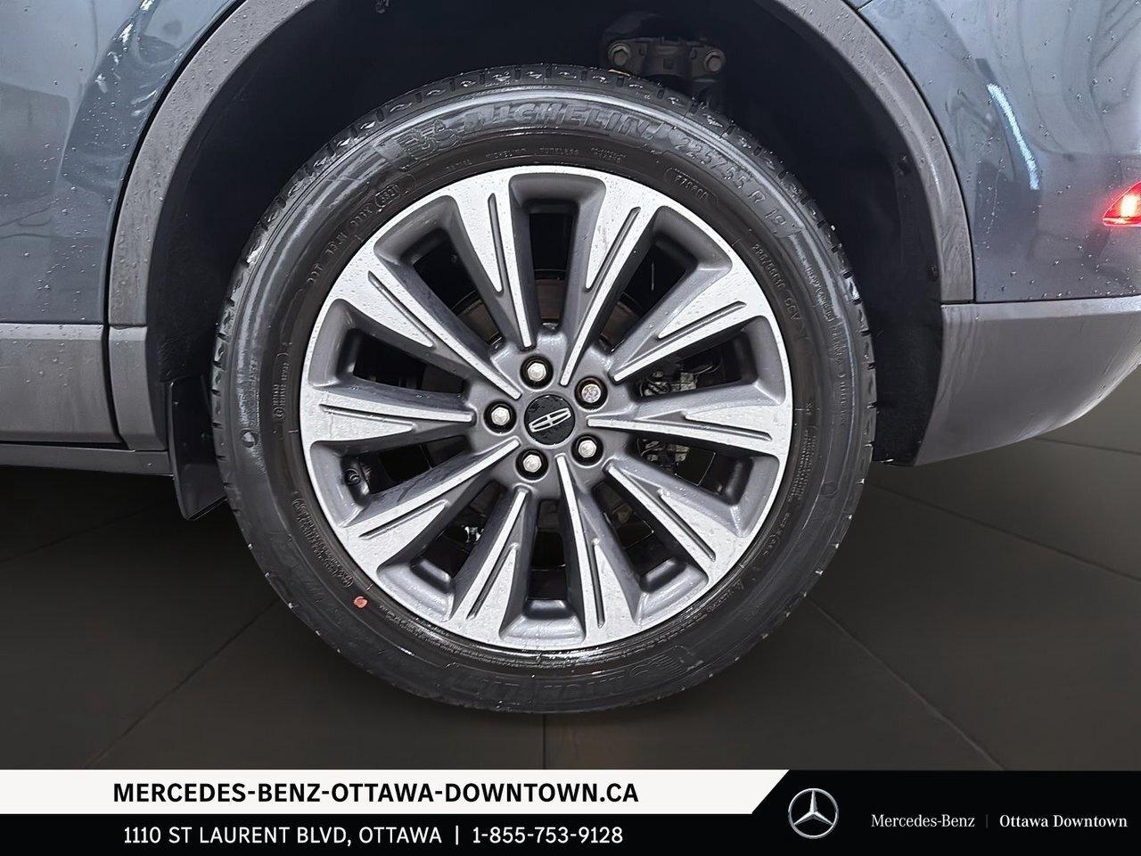 2021 Lincoln Corsair Reserve AWD One Owner & No Accidents! / Photo