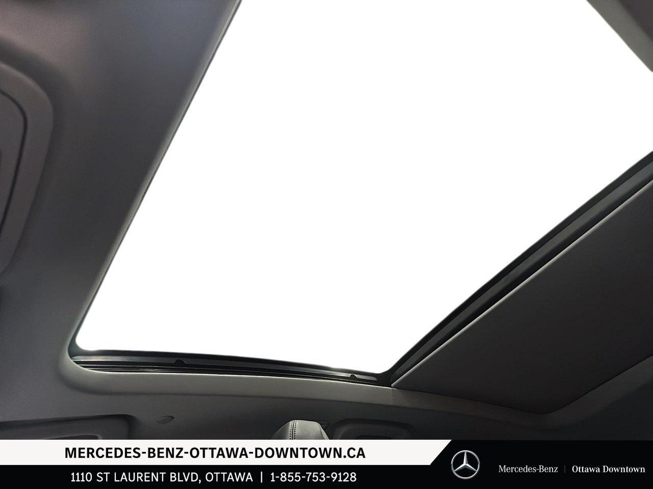 2021 Lincoln Corsair Reserve AWD One Owner & No Accidents! / Photo