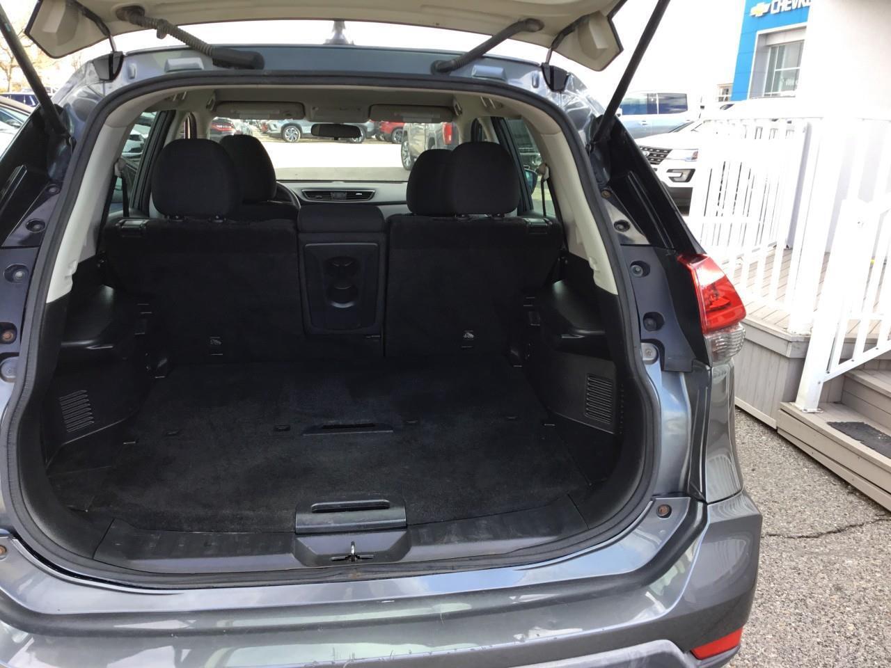 2018 Nissan Rogue  Photo