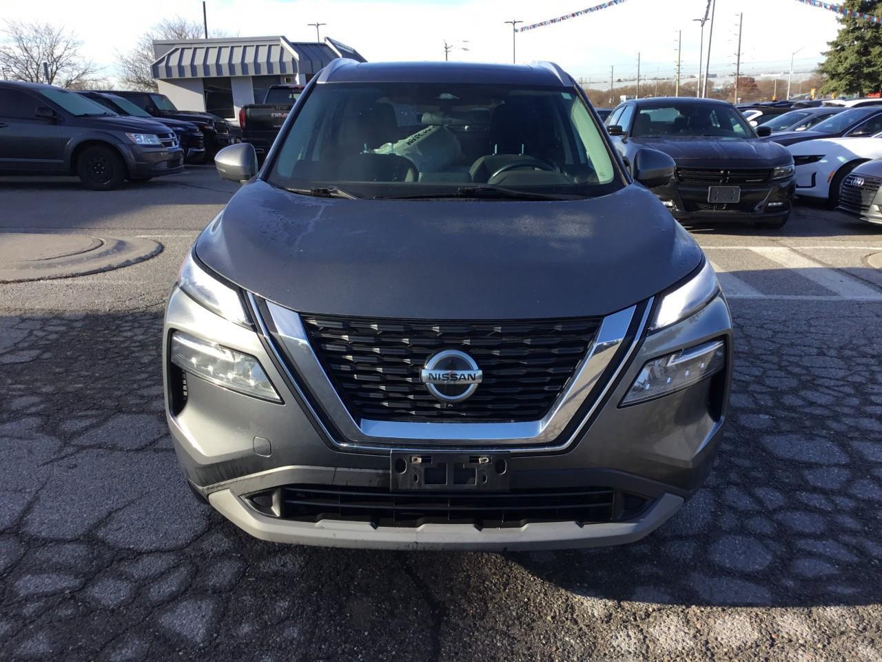 2021 Nissan Rogue SV Photo