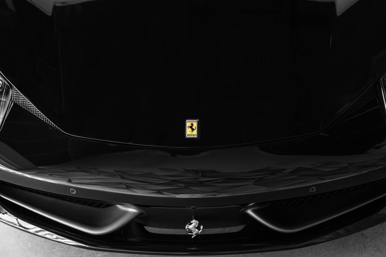 2013 Ferrari 458 Spider 2dr Conv Photo