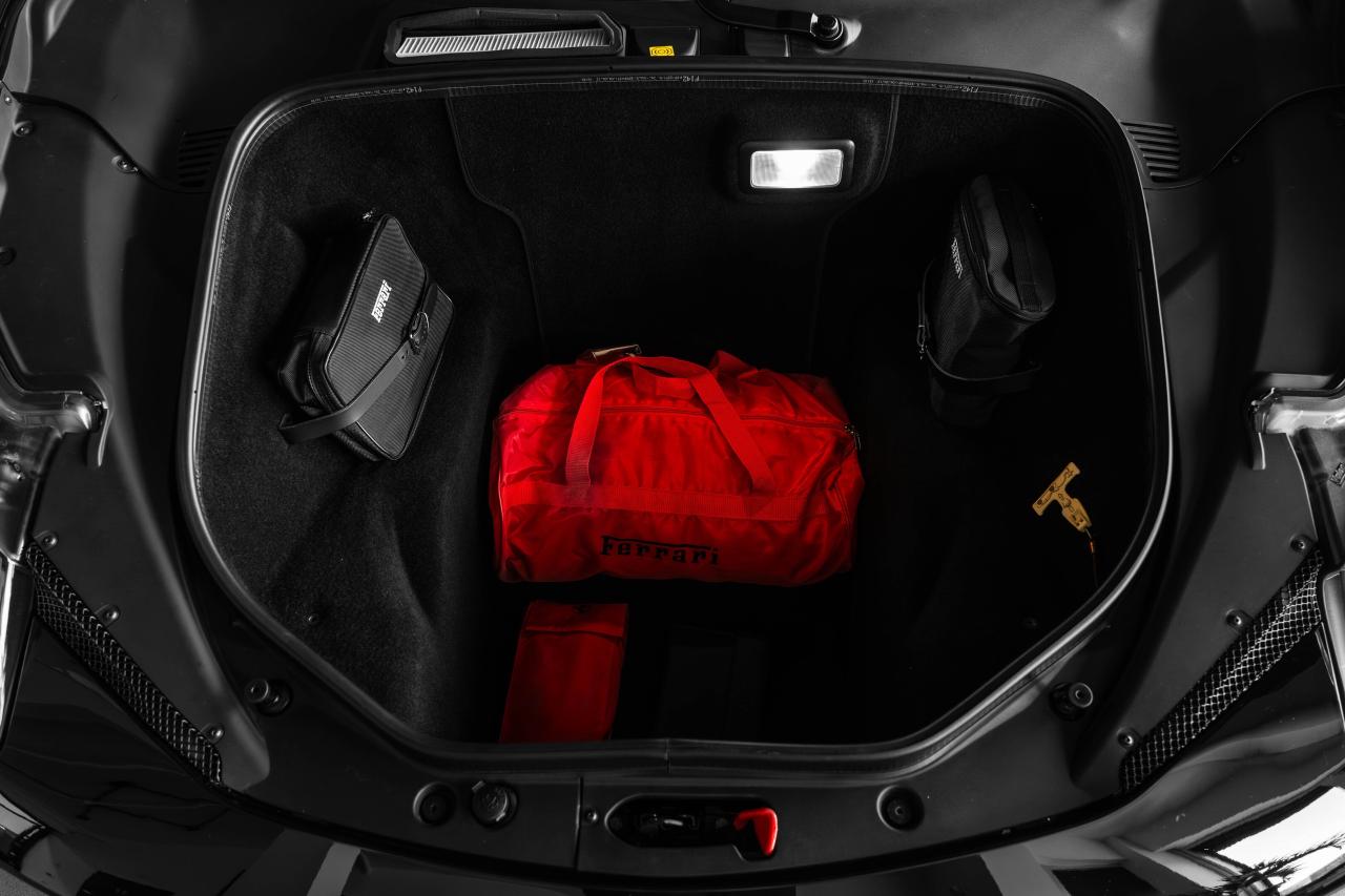 2013 Ferrari 458 Spider 2dr Conv Photo