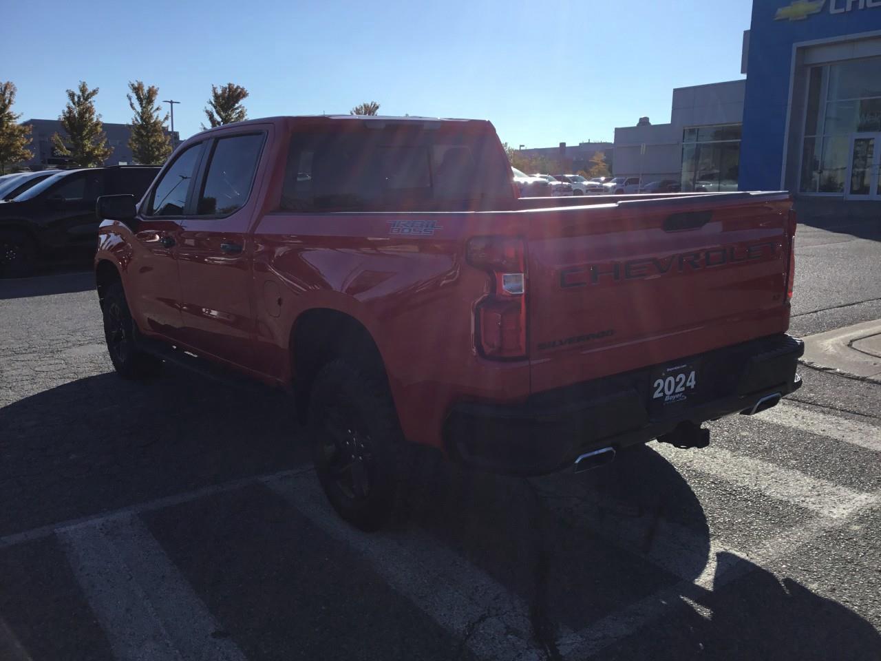 2024 Chevrolet Silverado 1500 LT Trail Boss Photo2