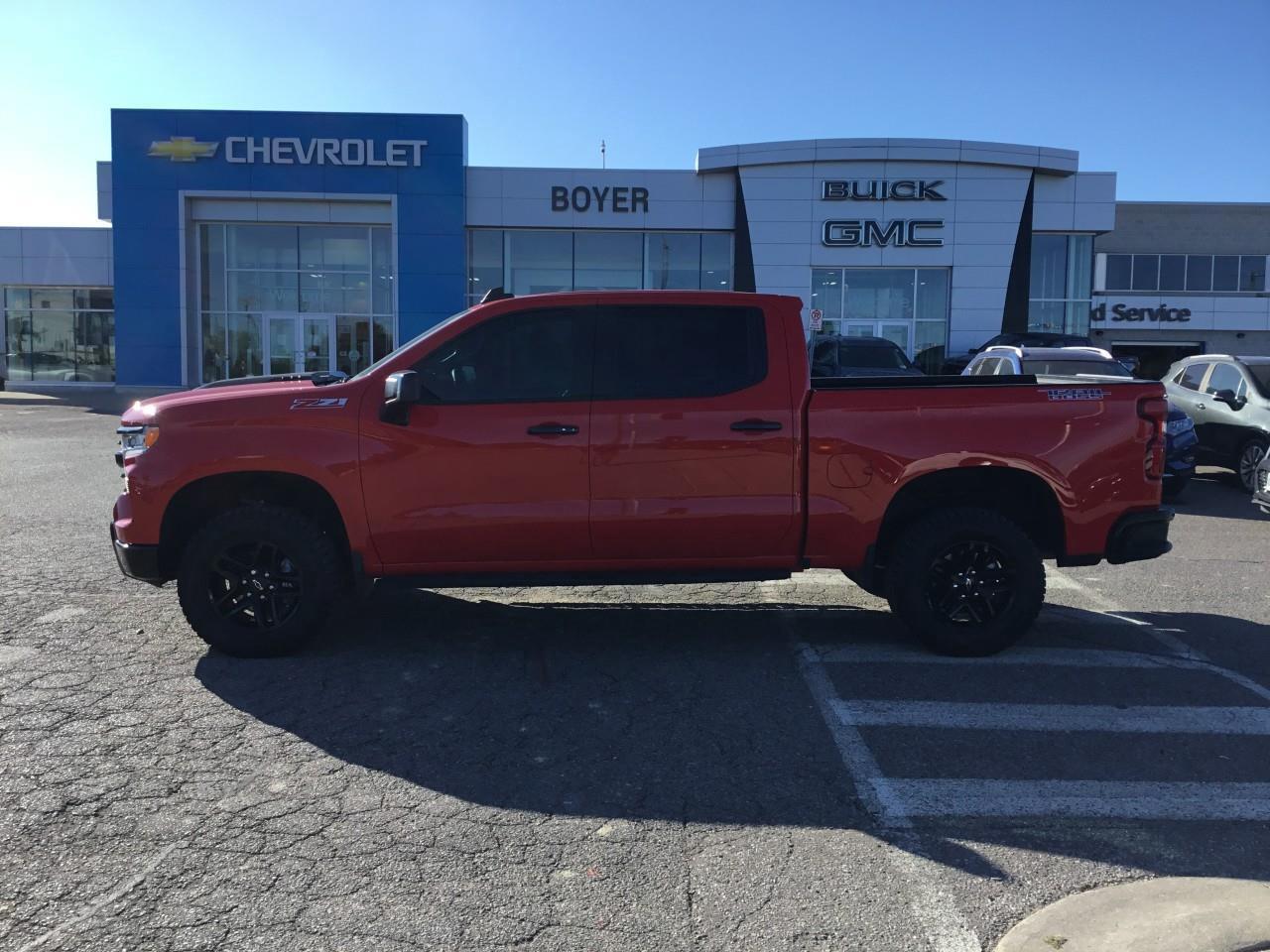 2024 Chevrolet Silverado 1500 LT Trail Boss Photo