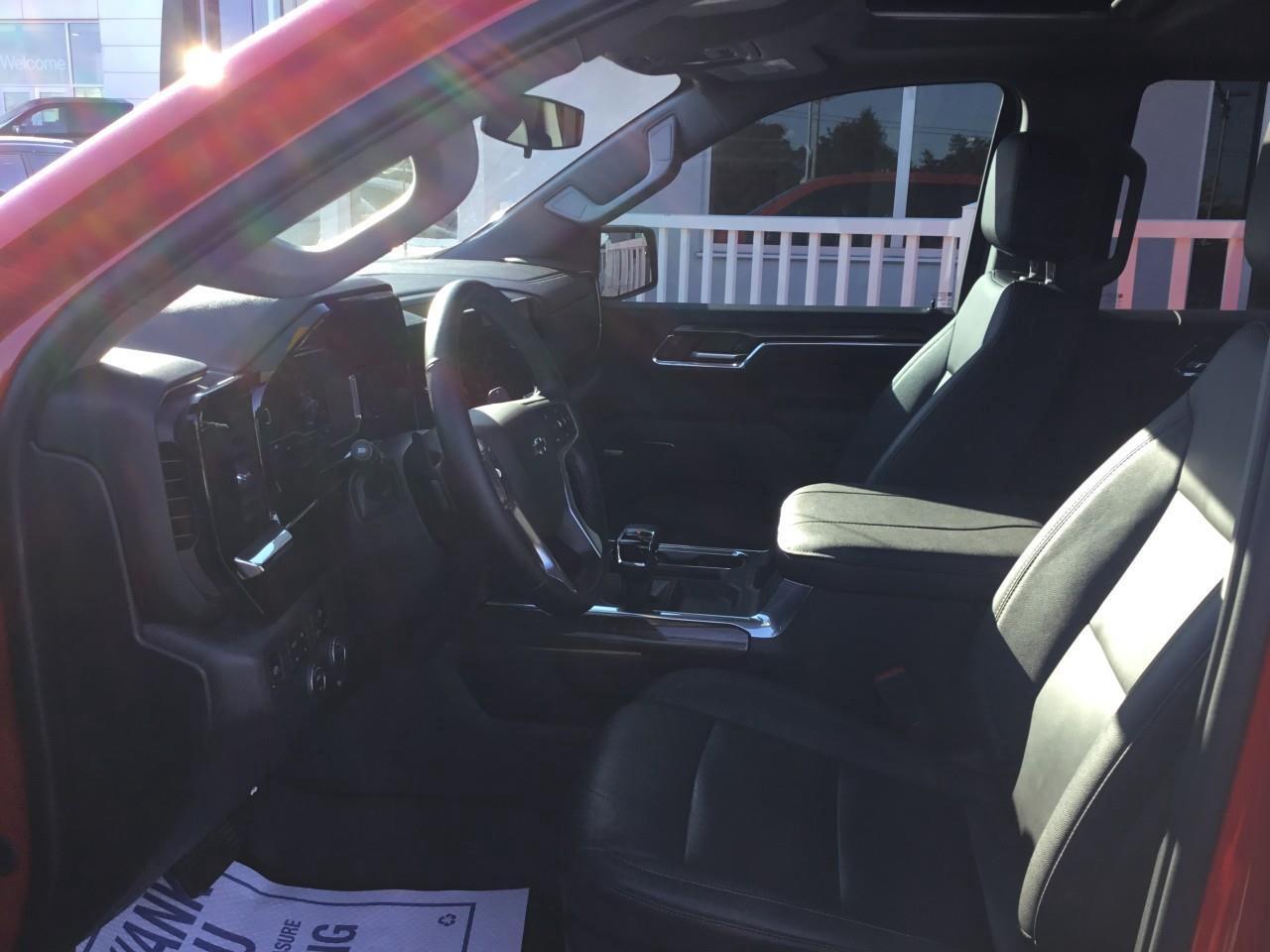 2024 Chevrolet Silverado 1500 LT Trail Boss Photo