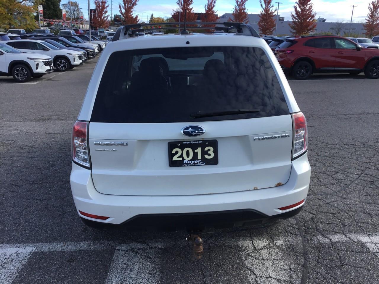 2013 Subaru Forester 2.5X Touring Photo3