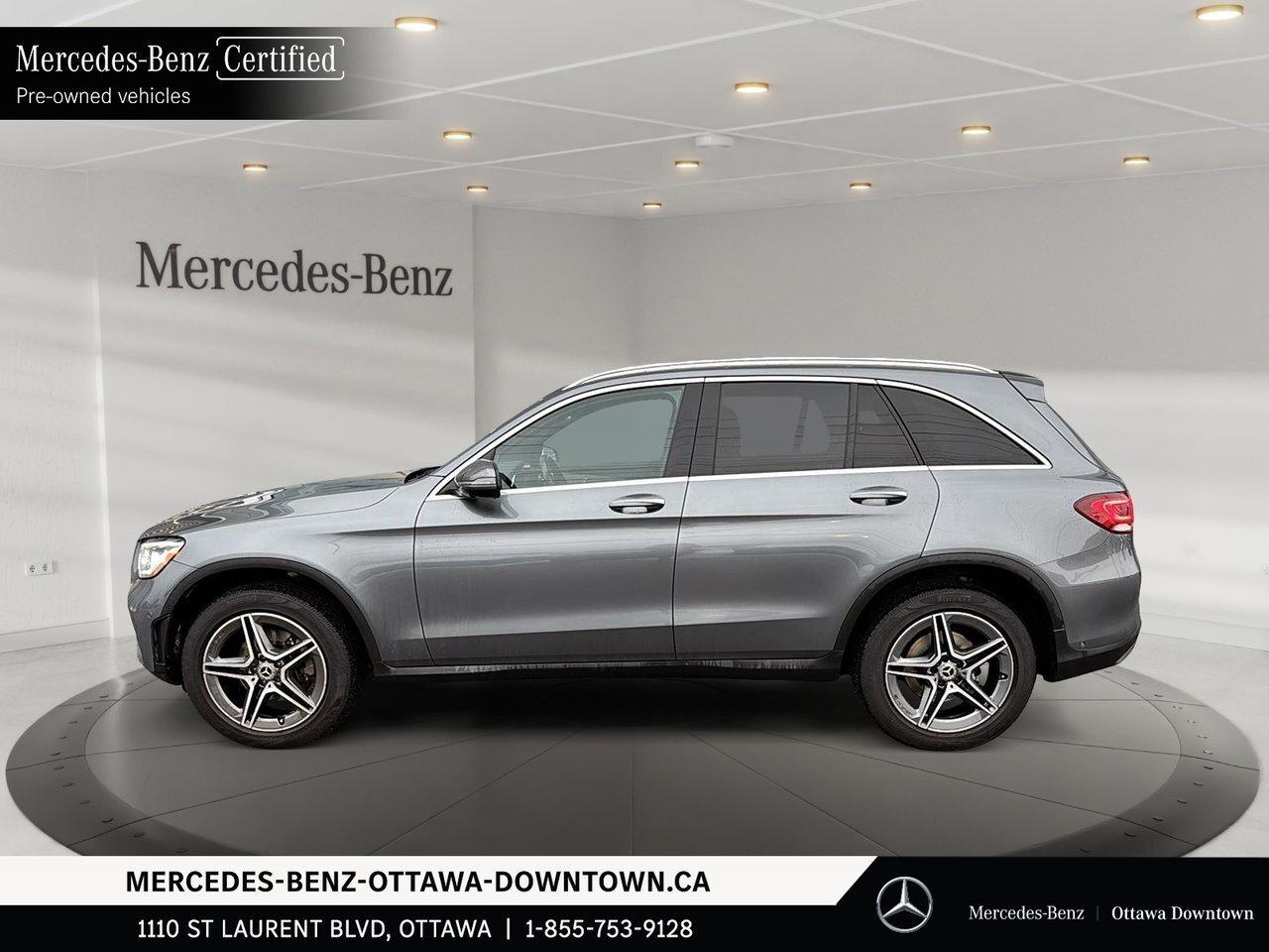 2022 Mercedes-Benz GLC300 4MATIC SUV Fully Loaded GLC with Red Leather! / Photo
