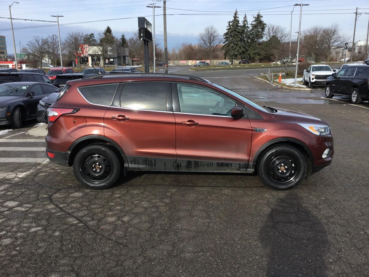 2018 Ford Escape SEL Photo