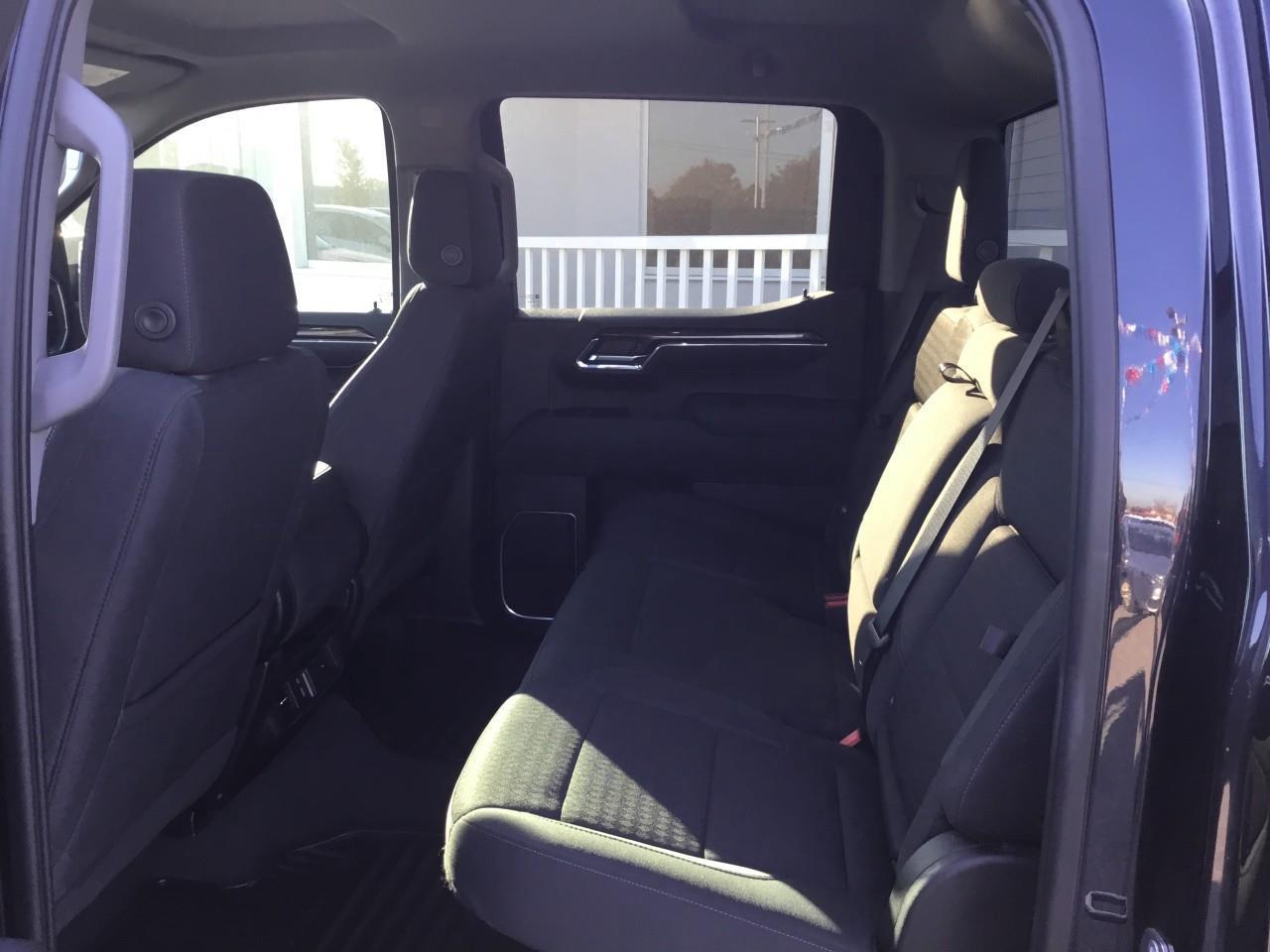 2023 GMC Sierra 1500 ELEVATION Photo