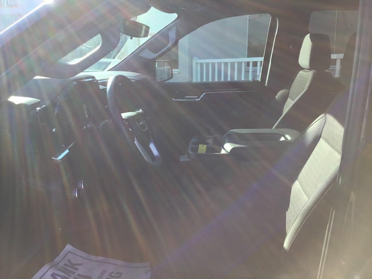 2023 GMC Sierra 1500 ELEVATION Photo