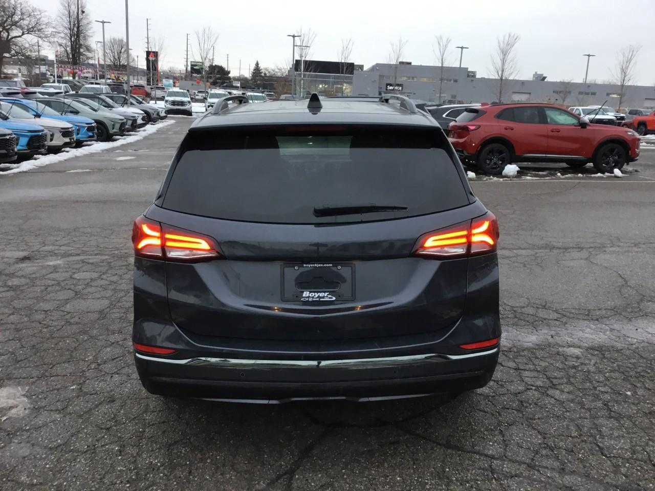 2022 Chevrolet Equinox RS Photo