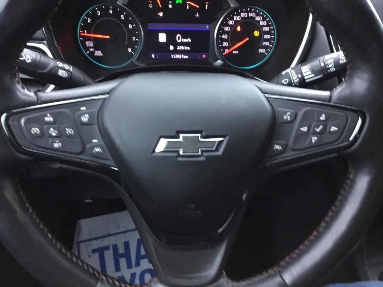 2022 Chevrolet Equinox RS Photo