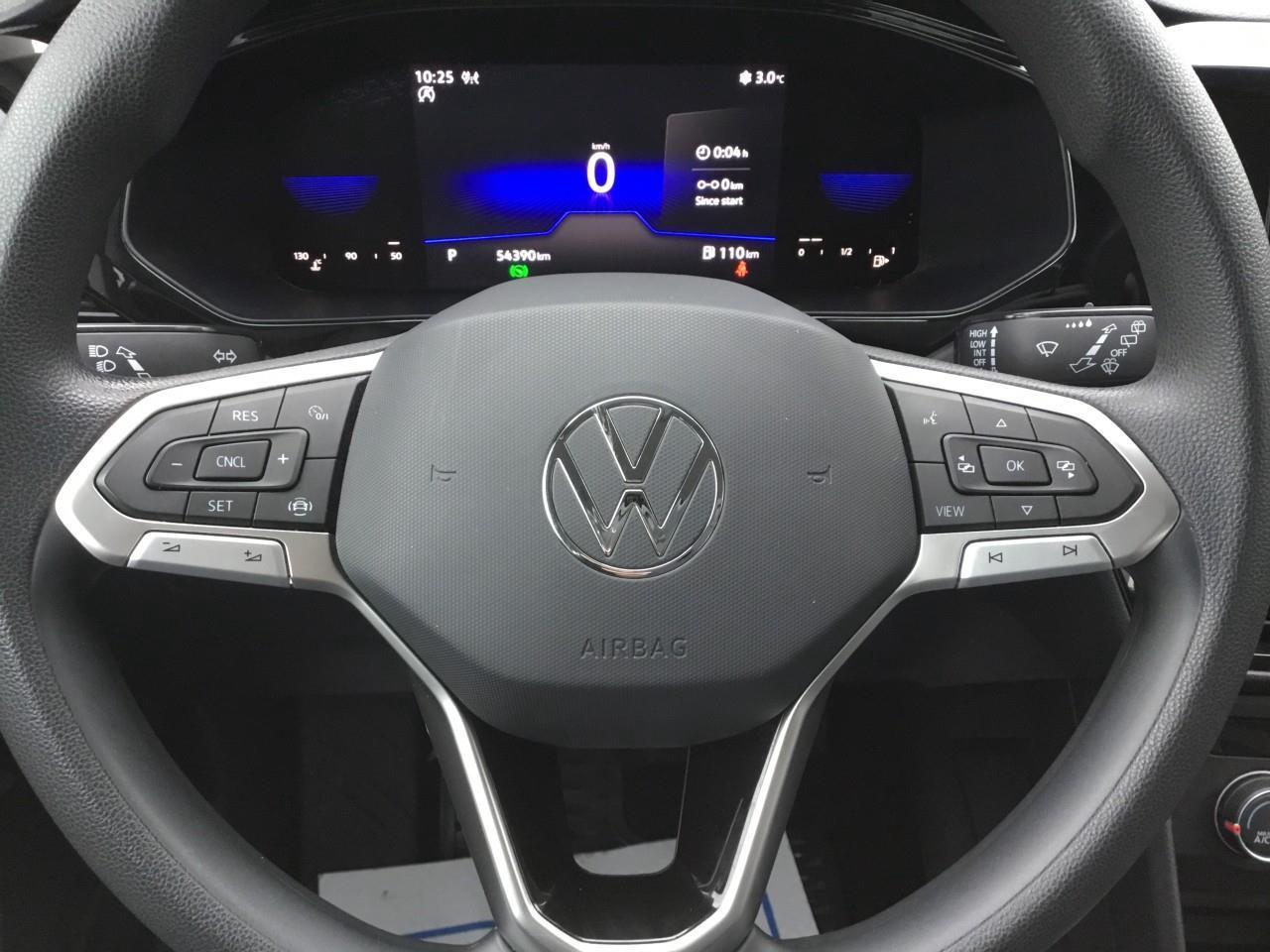 2022 Volkswagen Taos Trendline Photo