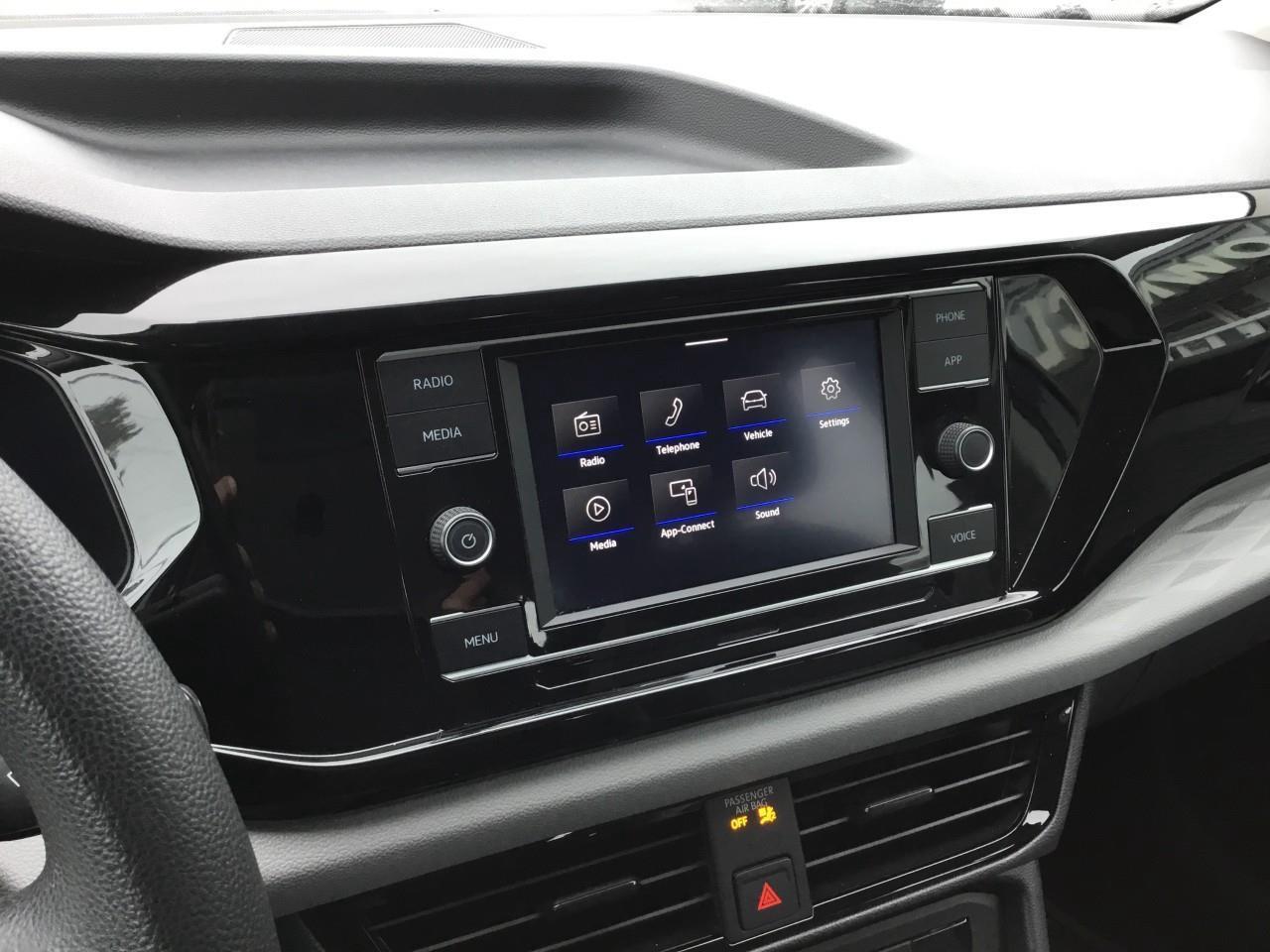 2022 Volkswagen Taos Trendline Photo