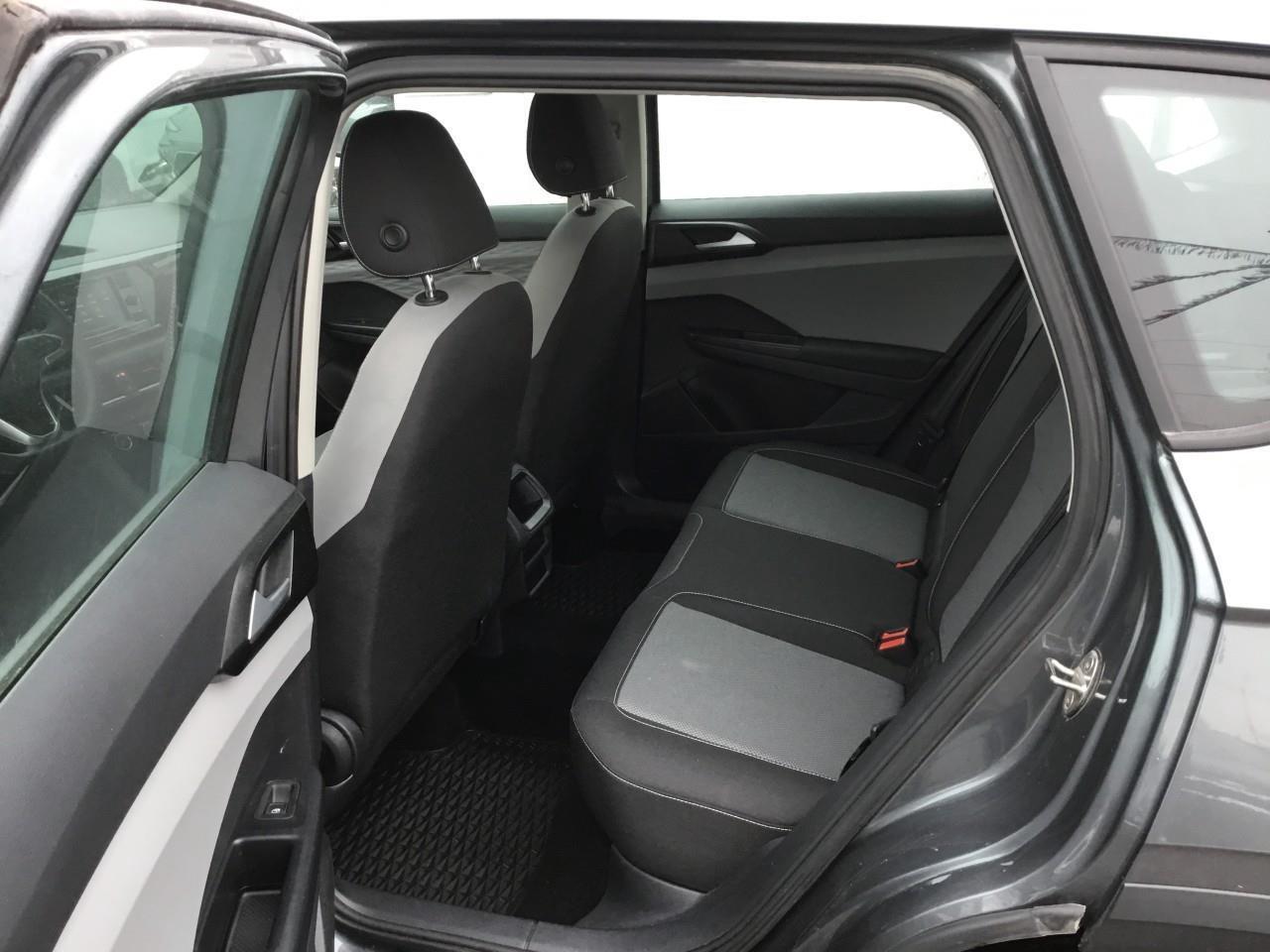 2022 Volkswagen Taos Trendline Photo