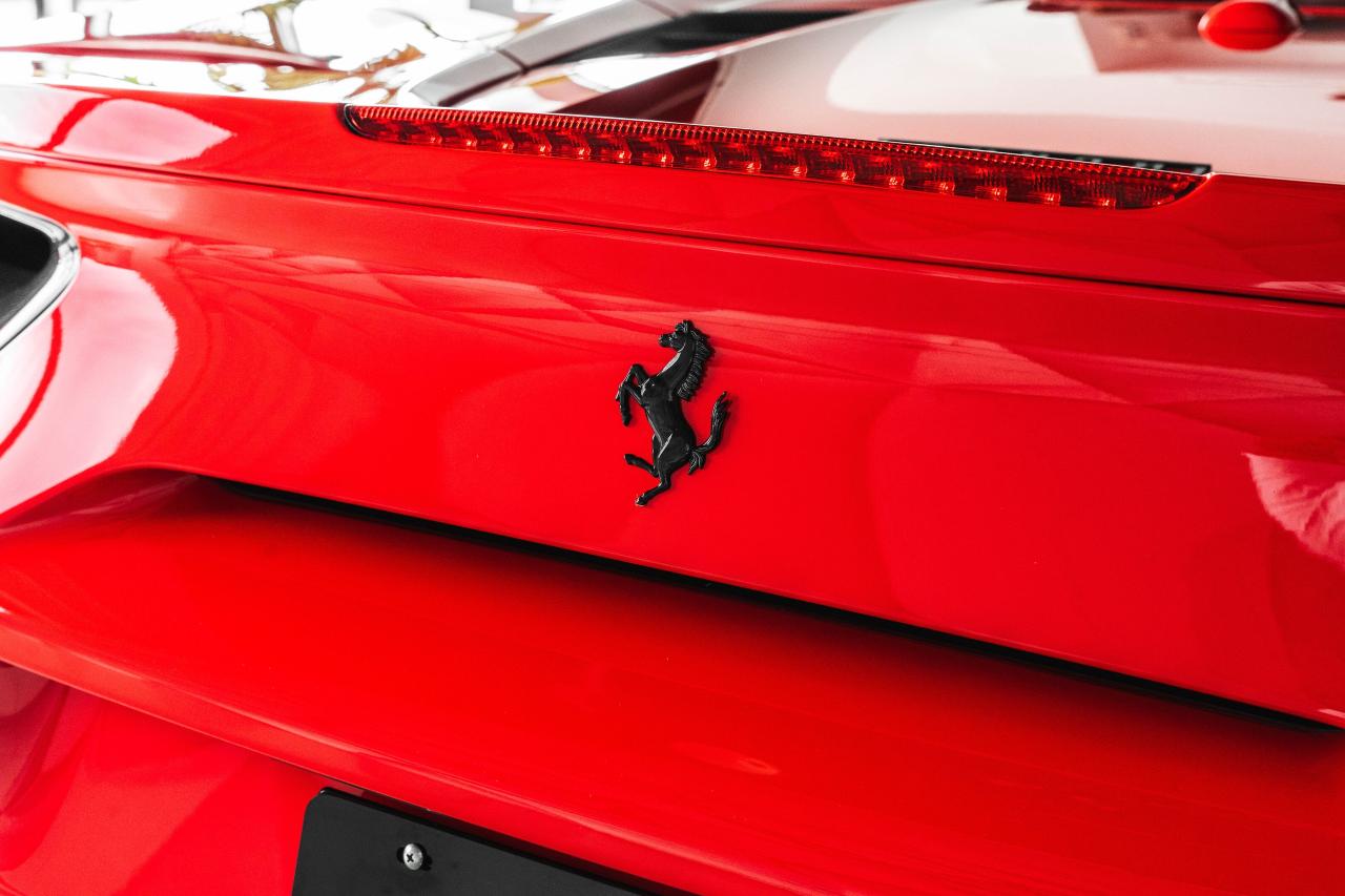 2019 Ferrari 488 Spider Convertible Photo