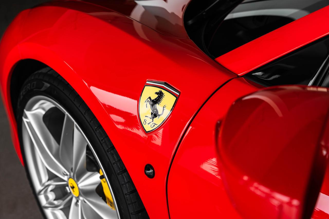 2019 Ferrari 488 Spider Convertible Photo