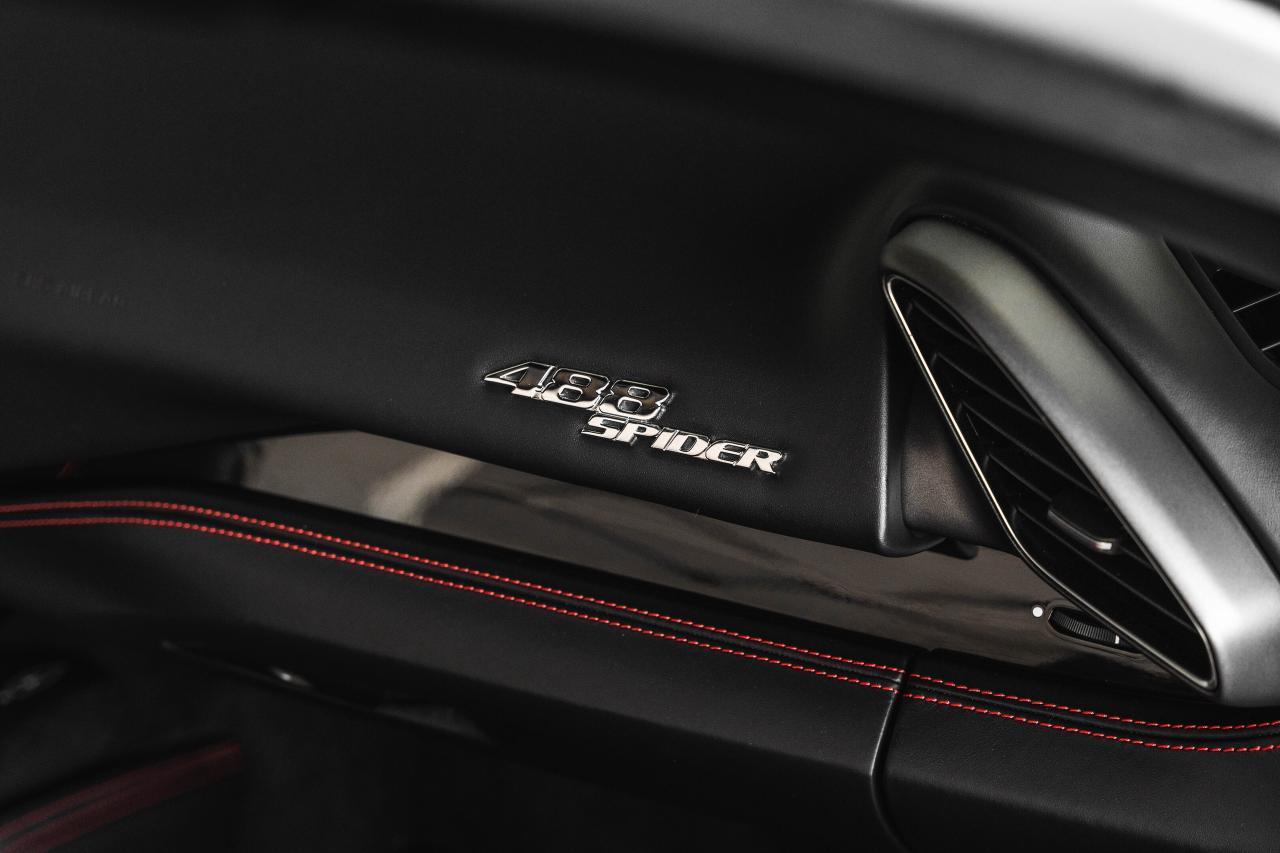 2019 Ferrari 488 Spider Convertible Photo