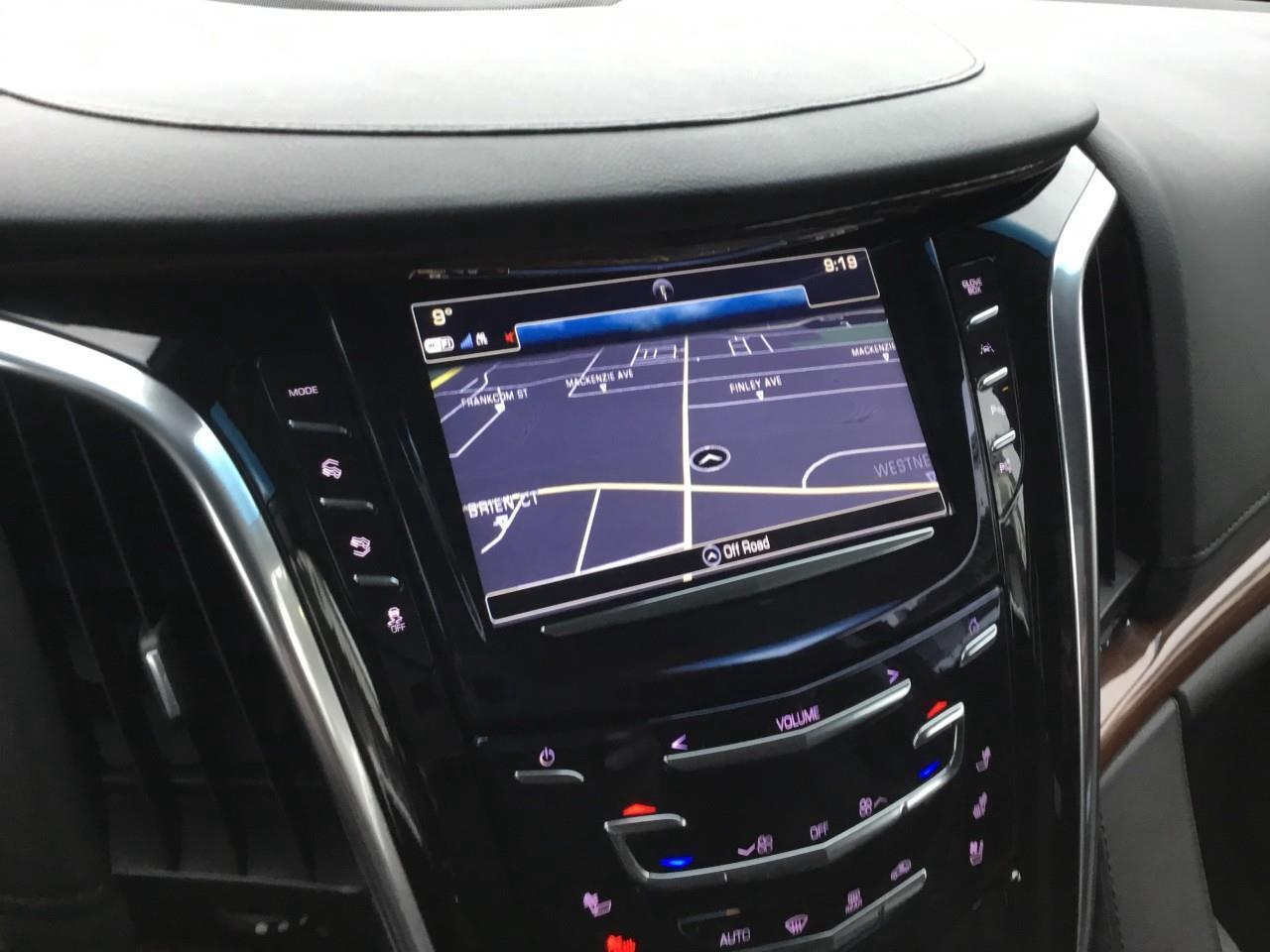 2019 Cadillac Escalade LUXURY Photo