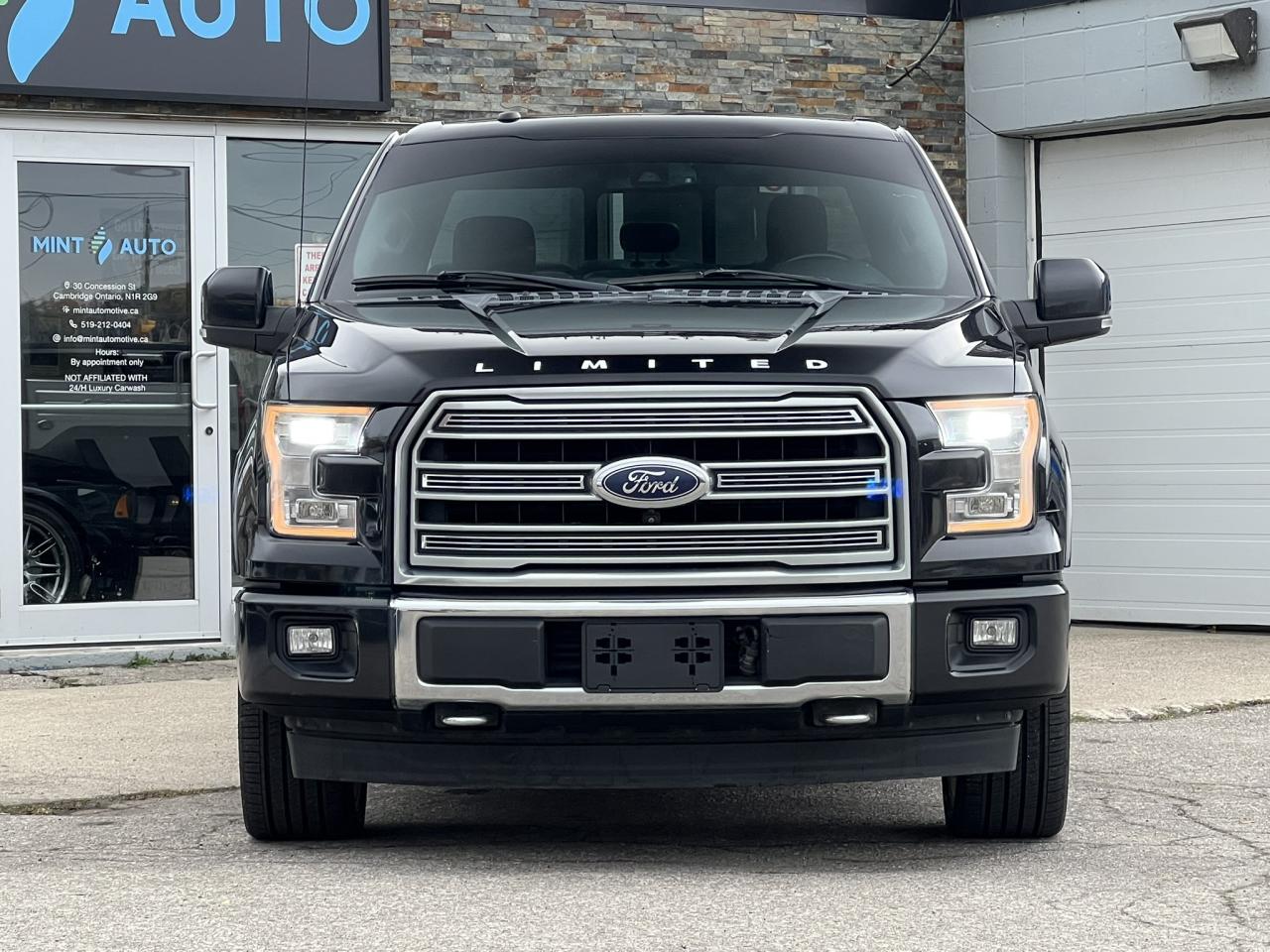 2017 Ford F-150 Limited SuperCrew 4×4 Photo