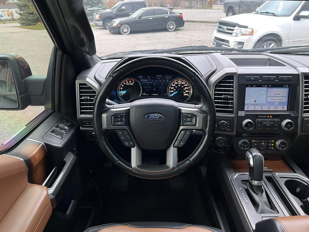 2017 Ford F-150 Limited SuperCrew 4×4 Photo