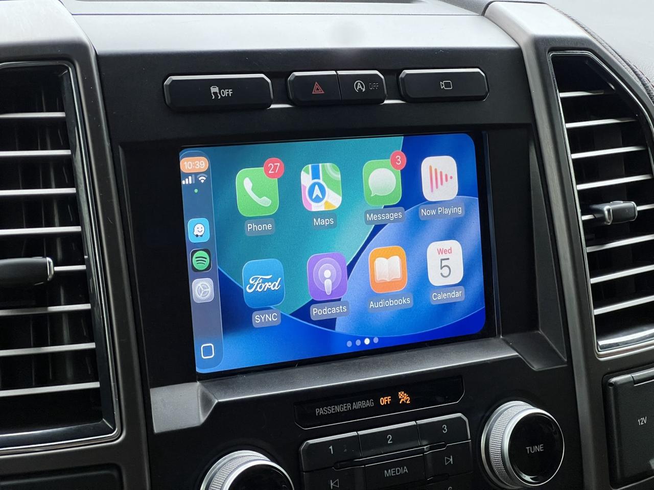 2017 Ford F-150 Limited SuperCrew 4×4 Photo