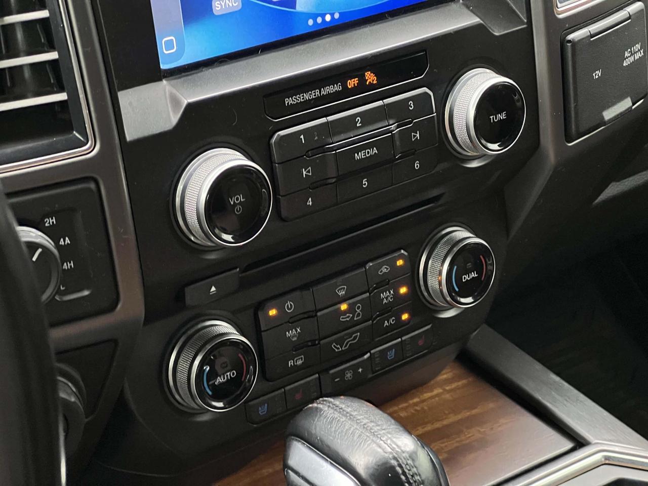 2017 Ford F-150 Limited SuperCrew 4×4 Photo