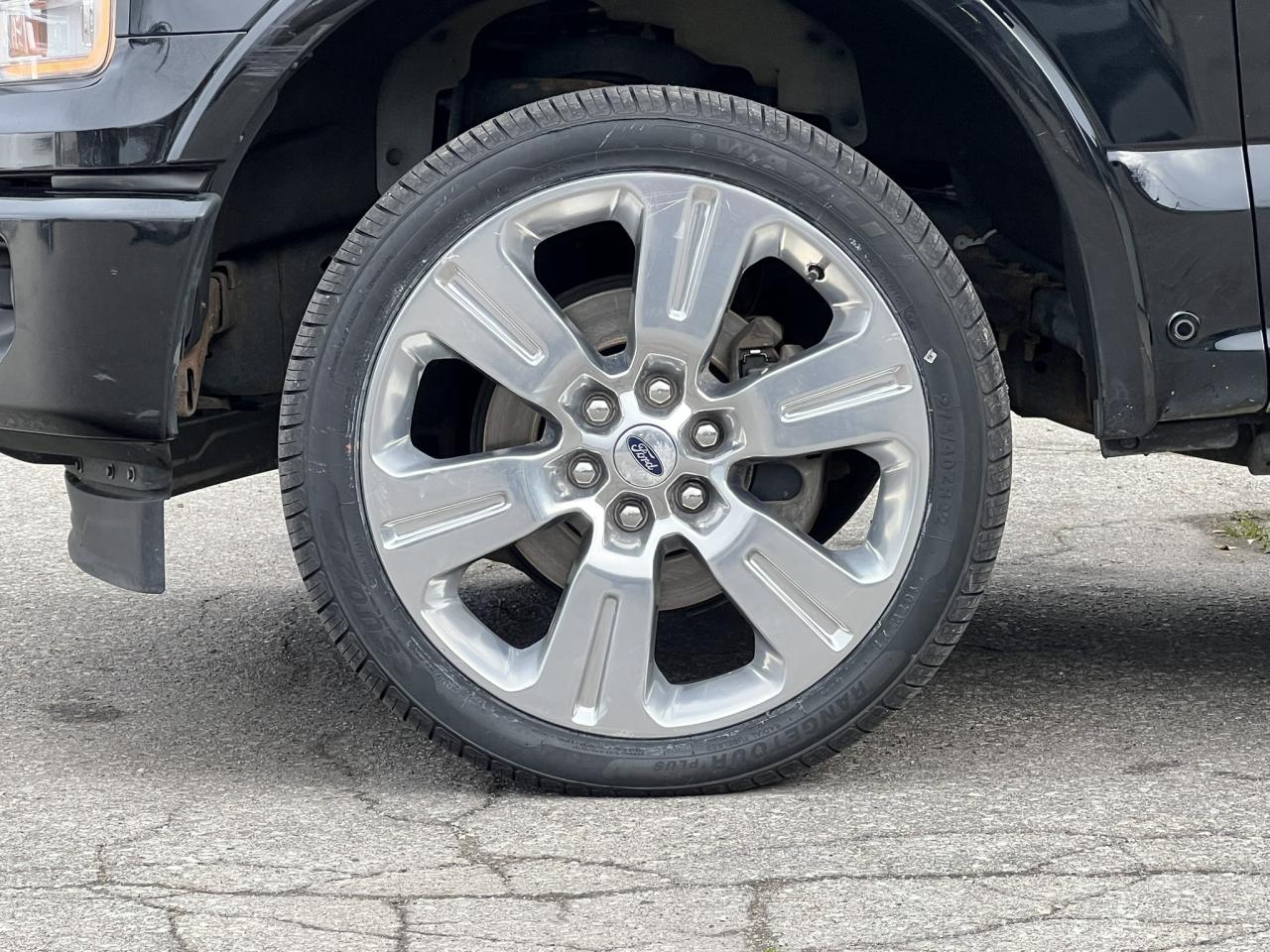 2017 Ford F-150 Limited SuperCrew 4×4 Photo