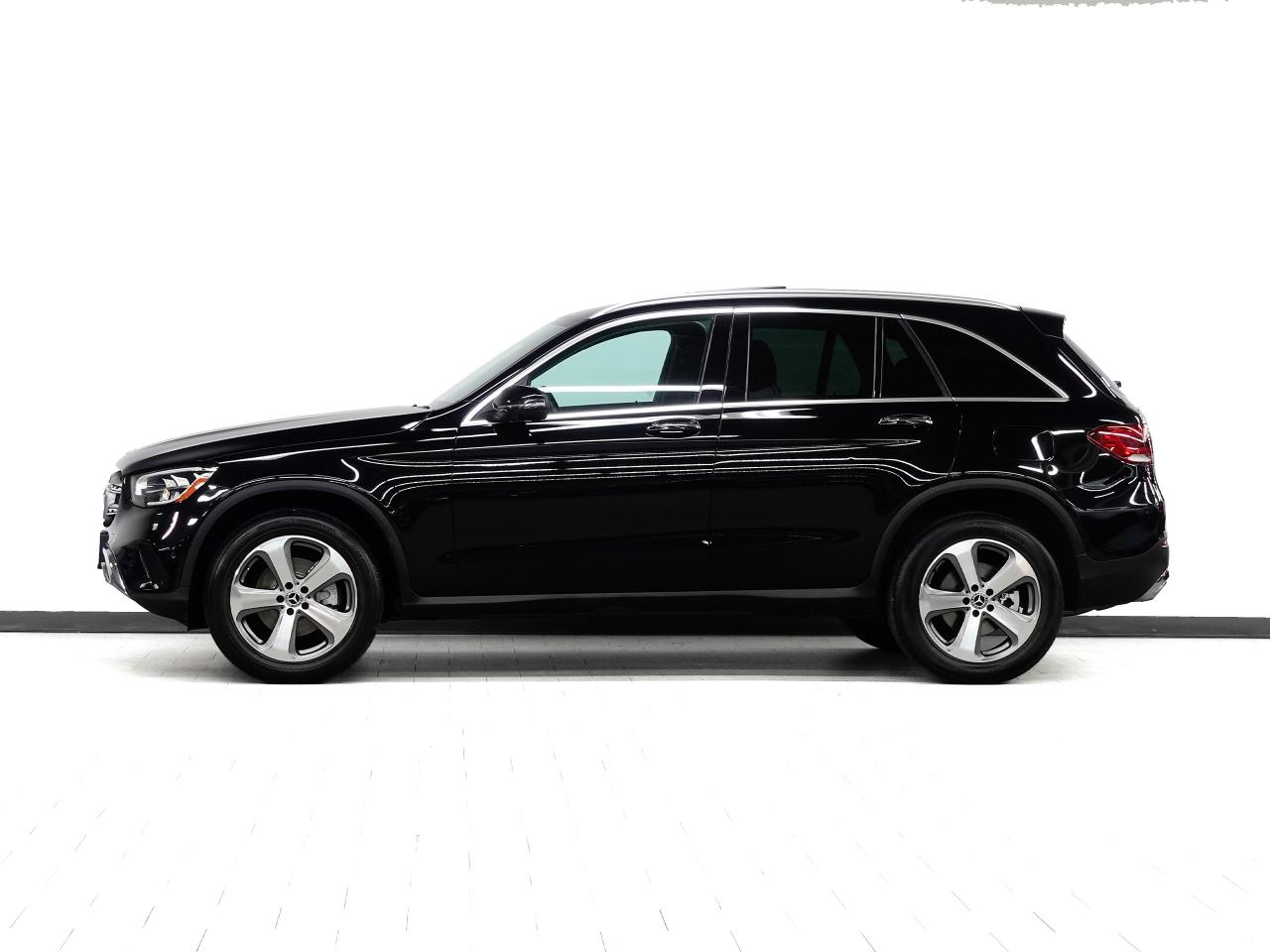 2022 Mercedes-Benz GLC 300 4MATIC | Nav | Leather | Pano roof | BlindSpot Photo4