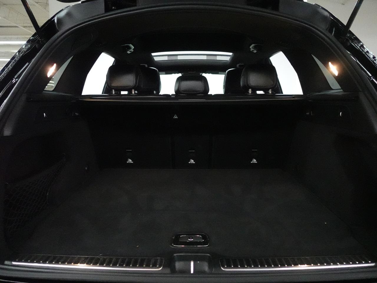 2022 Mercedes-Benz GLC 300 4MATIC | Nav | Leather | Pano roof | BlindSpot