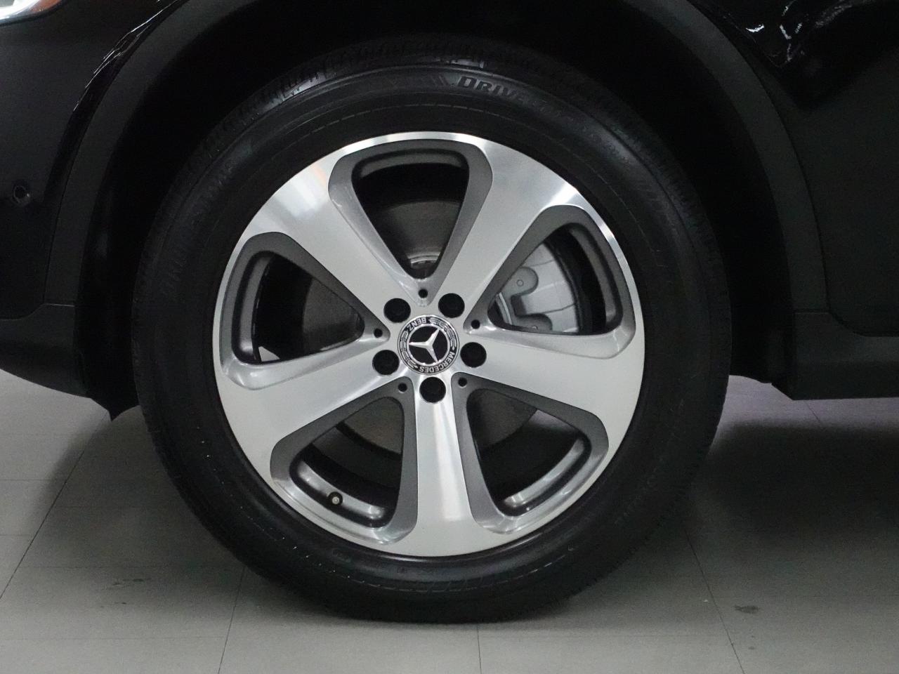 2022 Mercedes-Benz GLC 300 4MATIC | Nav | Leather | Pano roof | BlindSpot Photo