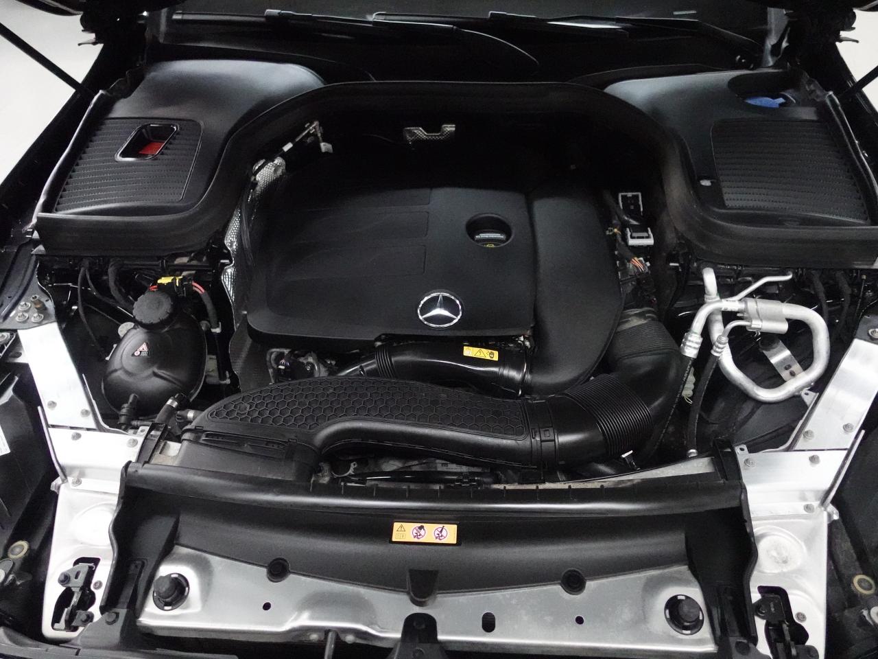 2022 Mercedes-Benz GLC 300 4MATIC | Nav | Leather | Pano roof | BlindSpot Photo