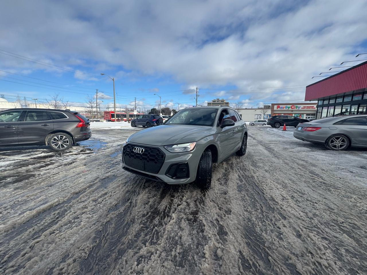2022 Audi Q5 PROGRESSIV S-LINE AWD NAVI LEATHER PAN/ROOF CAMERA Photo2