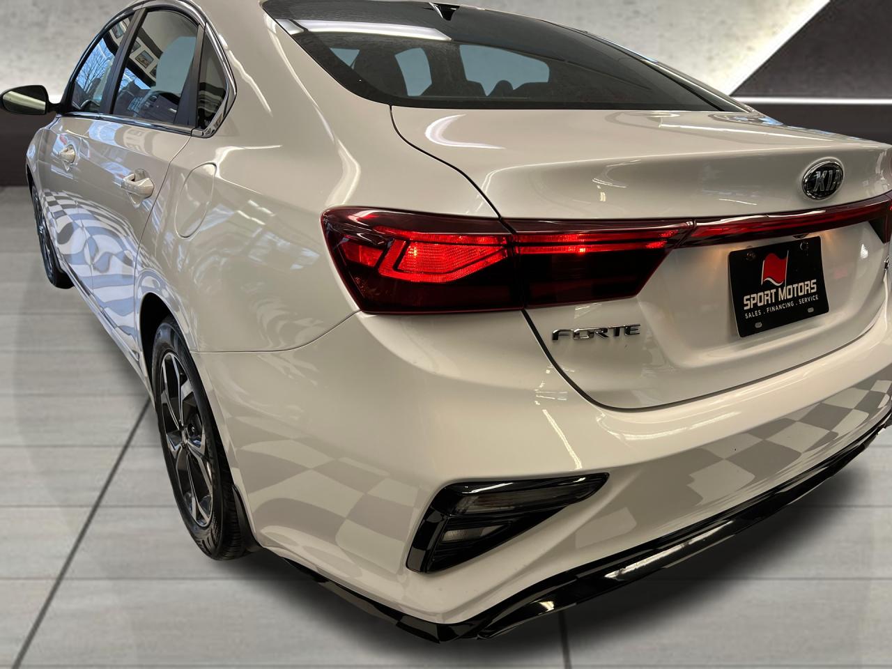 2019 Kia Forte EX+Lane Keep+Blind Spot+CLEAN CARFAX Photo38