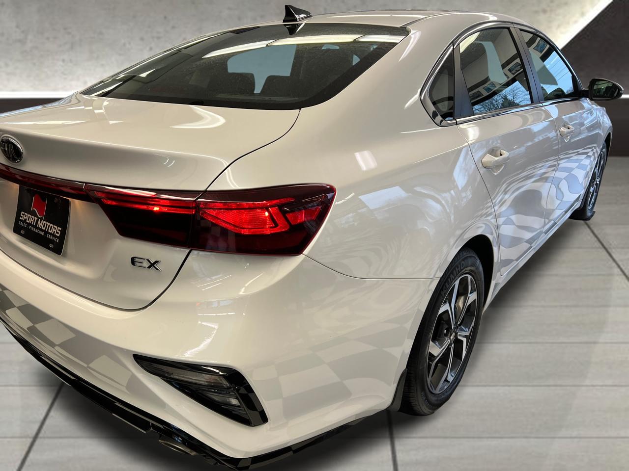 2019 Kia Forte EX+Lane Keep+Blind Spot+CLEAN CARFAX Photo39