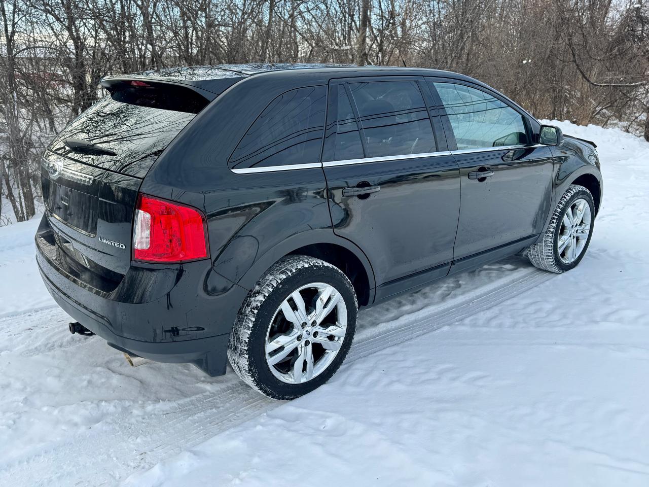 2013 Ford Edge Limited FWD Clean Carfax | Panoramic Roof Photo4