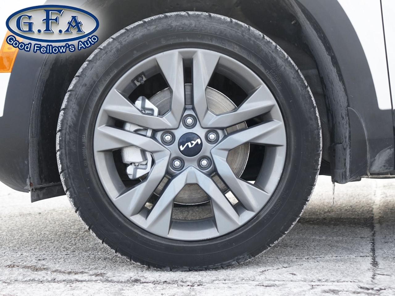 2022 Kia Seltos EX MODEL, AWD, LEATHER SEATS, SUNROOF, REARVIEW CA Photo6