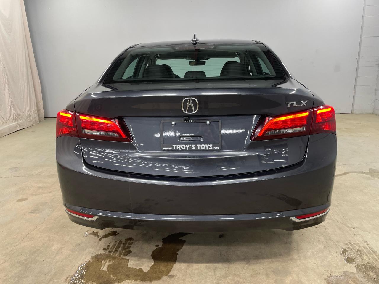 2016 Acura TLX Tech Photo5