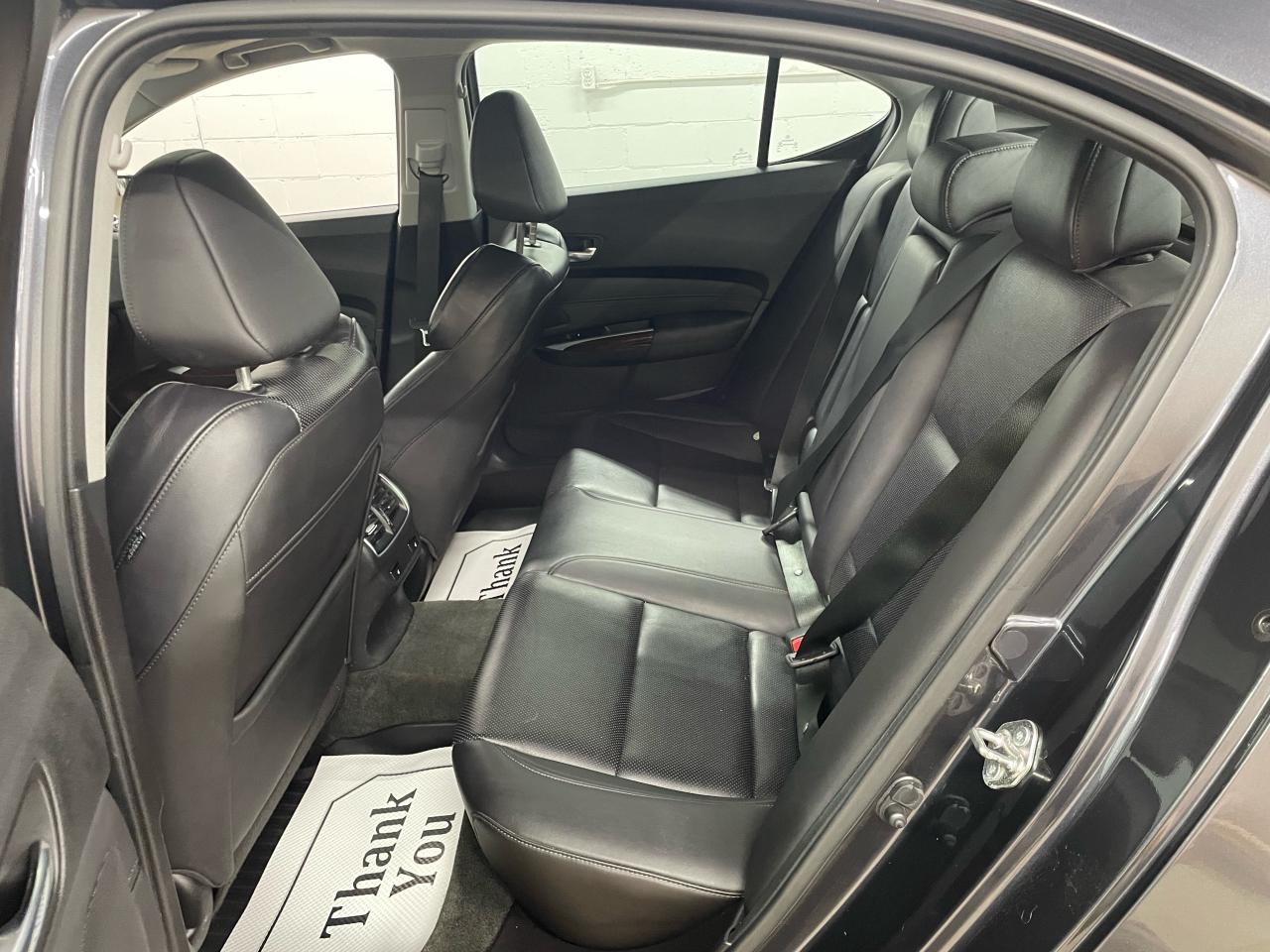 2016 Acura TLX Tech Photo9