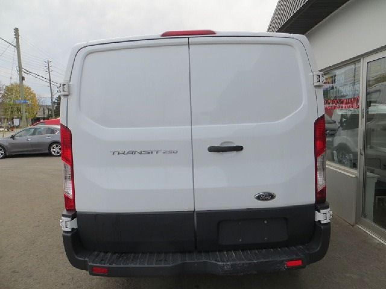 2019 Ford Transit CERTIFIED, T-250, 3.7L, SHELVES, DIVIDER Photo