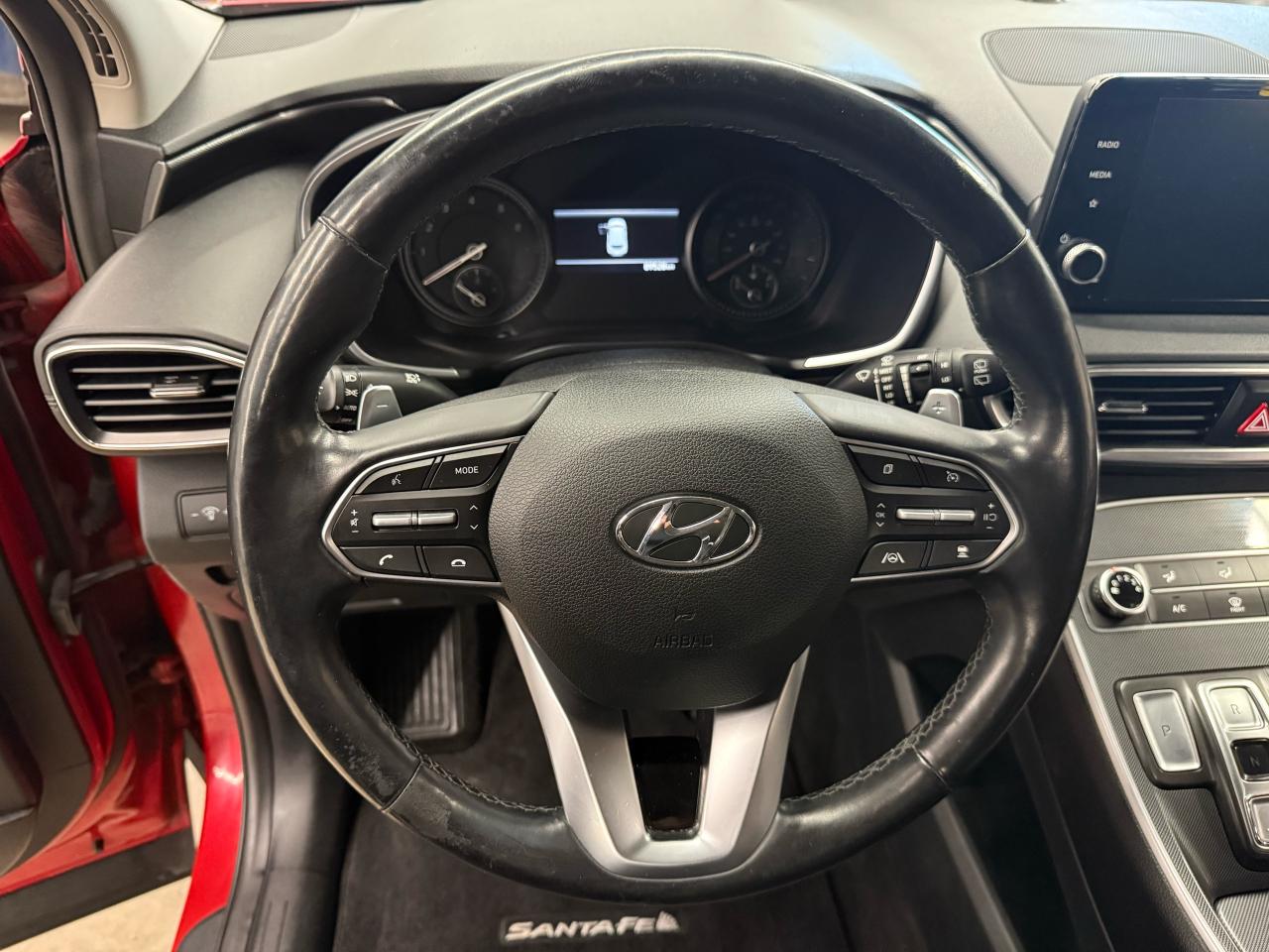 2021 Hyundai Santa Fe ESSENTIAL - Photo #15