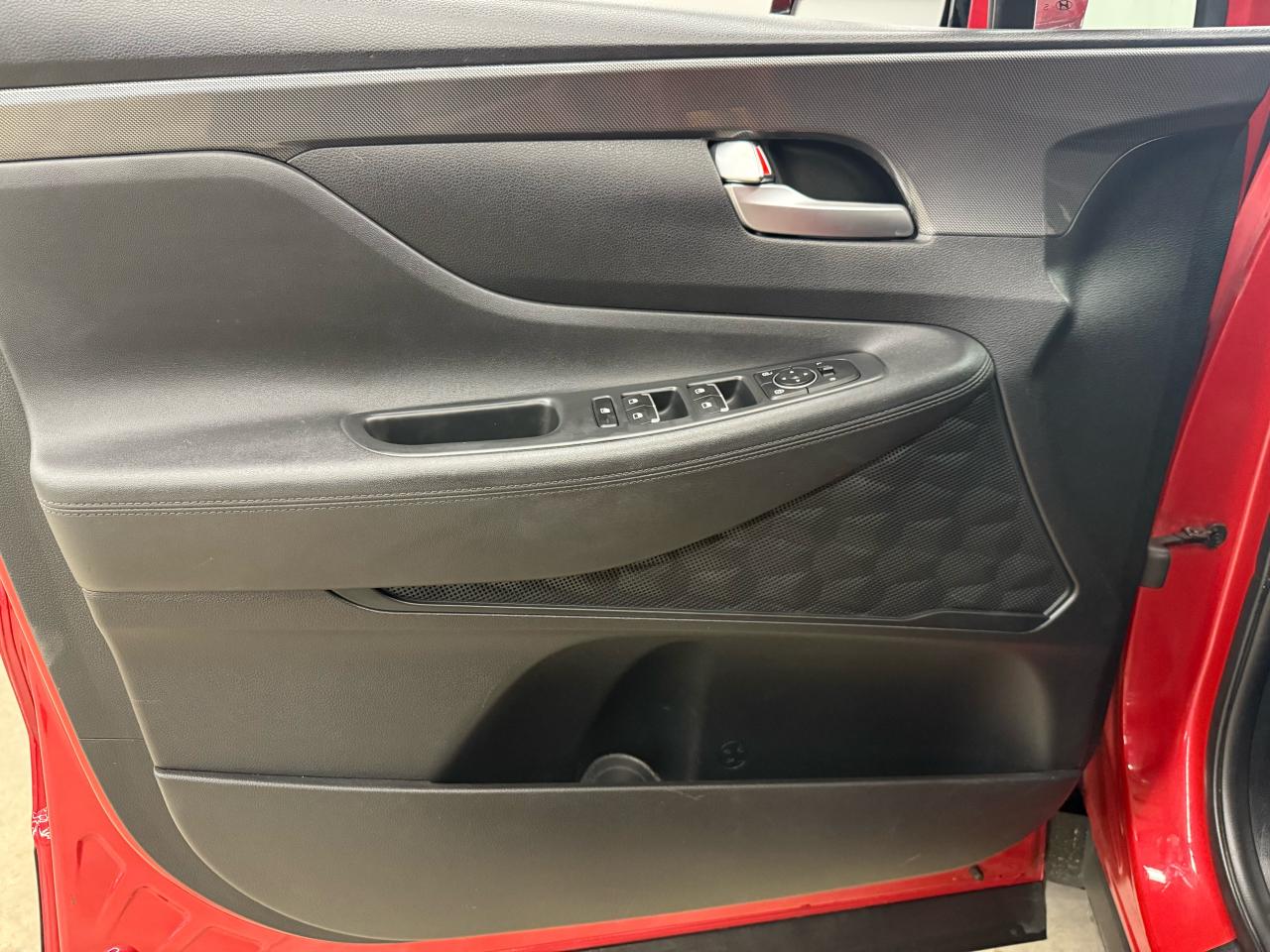 2021 Hyundai Santa Fe ESSENTIAL - Photo #13