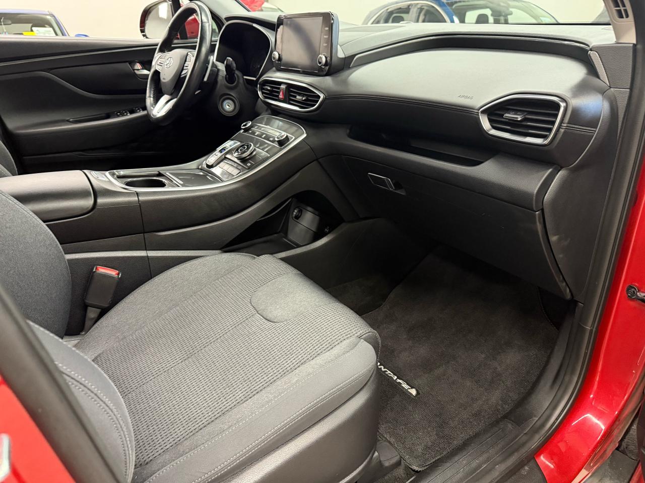 2021 Hyundai Santa Fe ESSENTIAL - Photo #25