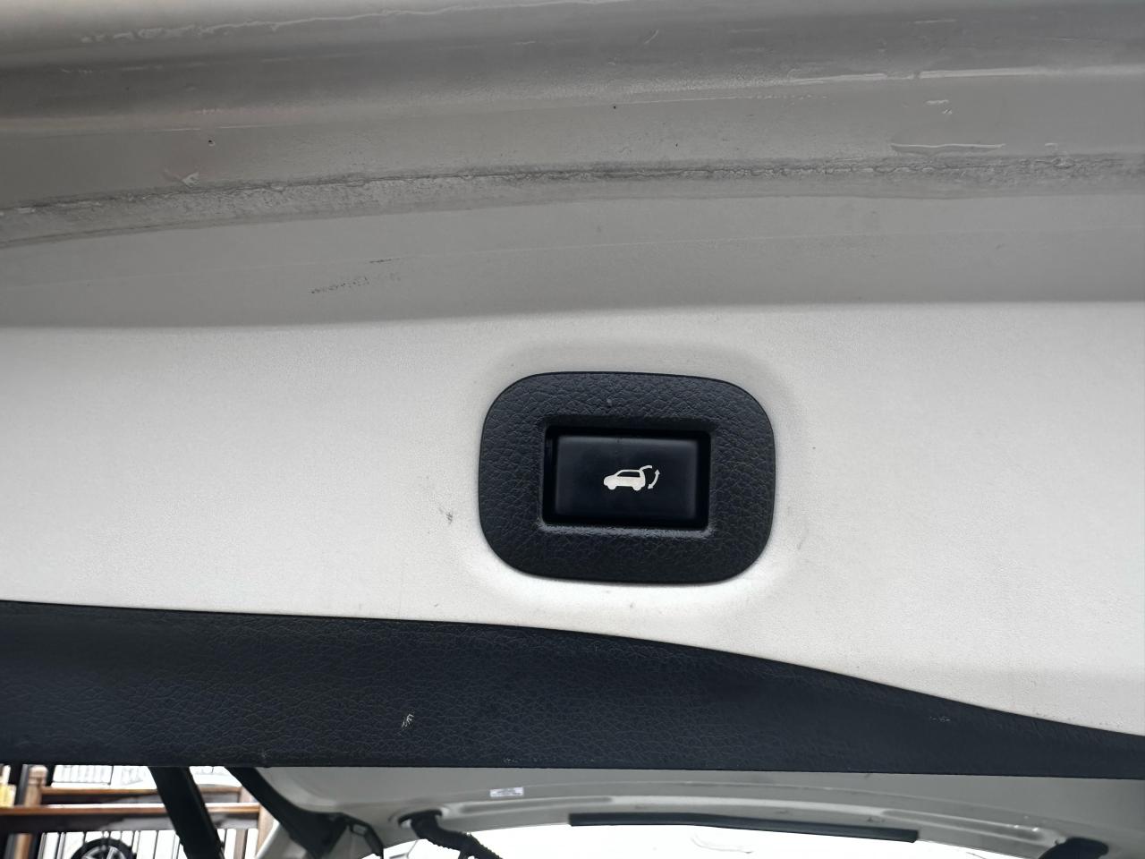 2020 Nissan Rogue SV AWD Photo