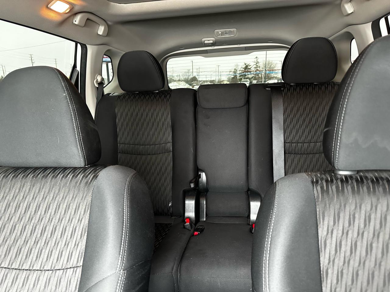 2020 Nissan Rogue SV AWD Photo