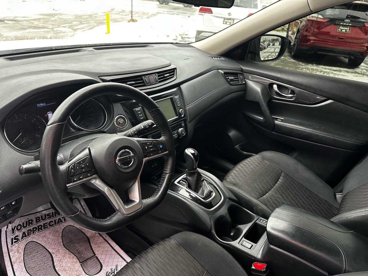 2020 Nissan Rogue SV AWD Photo