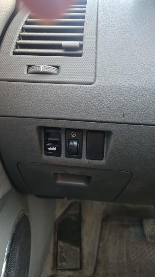 2005 Nissan Altima 2.5 S - Photo #9