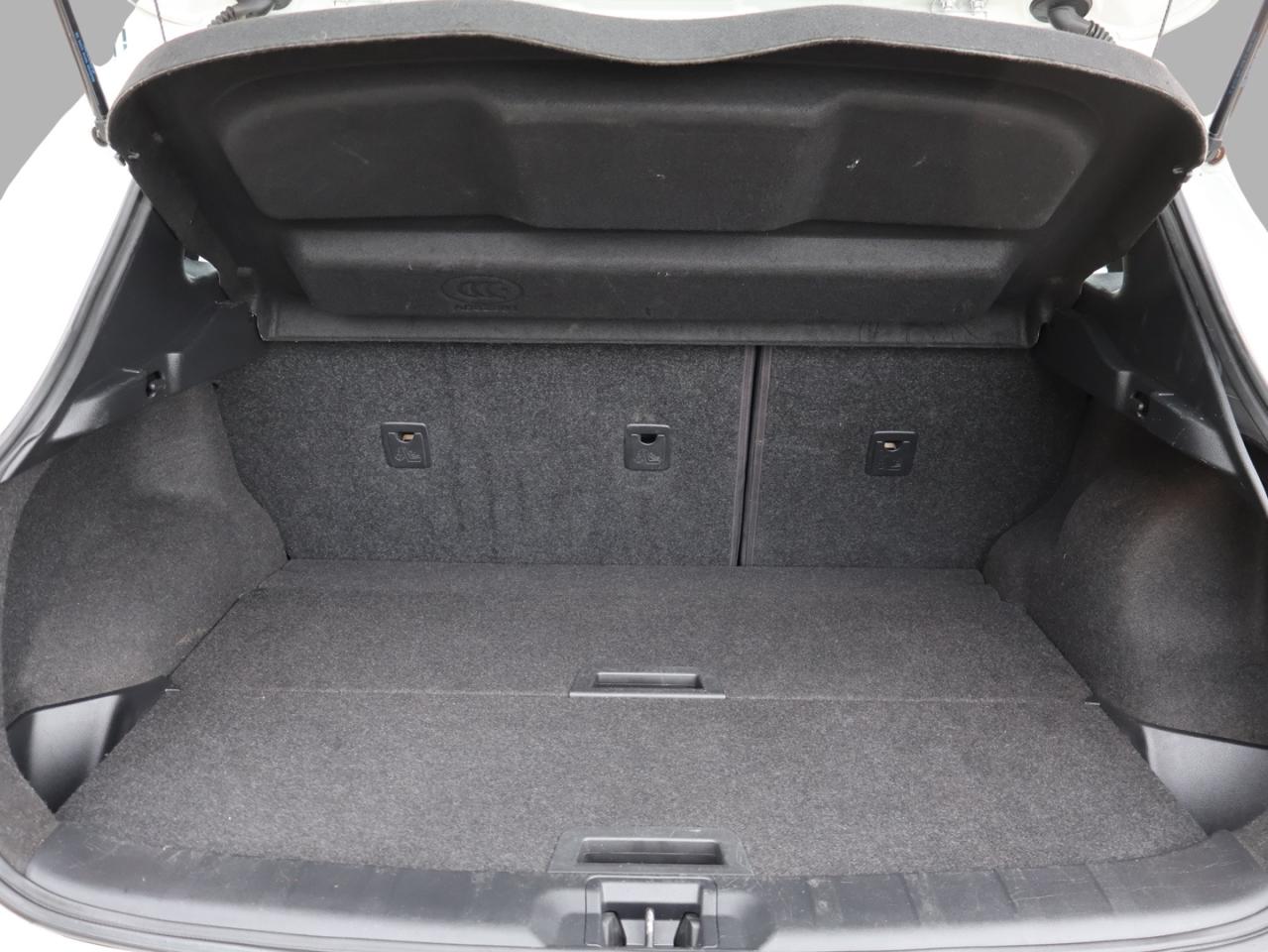 2019 Nissan Qashqai Sport SL AWD CERTIFIED *NISSAN MAINTAIN* CAMERA NAV BLUETOOTH LEATHER HEATED SEATS SUNROOF CRUISE ALLOYS Photo