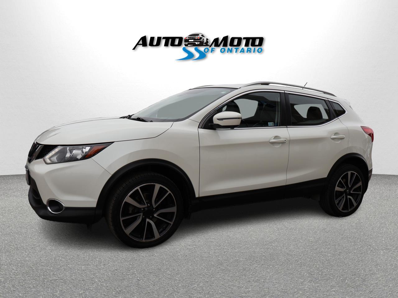 2019 Nissan Qashqai Sport SL AWD CERTIFIED *NISSAN MAINTAIN* CAMERA NAV BLUETOOTH LEATHER HEATED SEATS SUNROOF CRUISE ALLOYS Photo