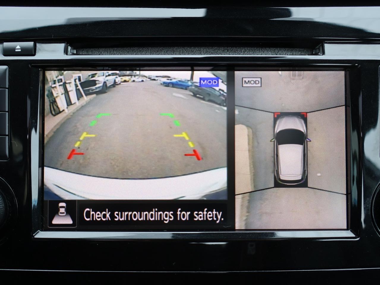 2019 Nissan Qashqai Sport SL AWD CERTIFIED *NISSAN MAINTAIN* CAMERA NAV BLUETOOTH LEATHER HEATED SEATS SUNROOF CRUISE ALLOYS Photo